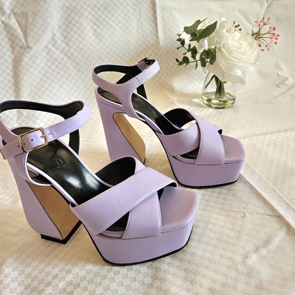 NDS Women's SI Rossi Purple Leather Sandals Pump Heels Size 4.5 US - Picture 13 of 16